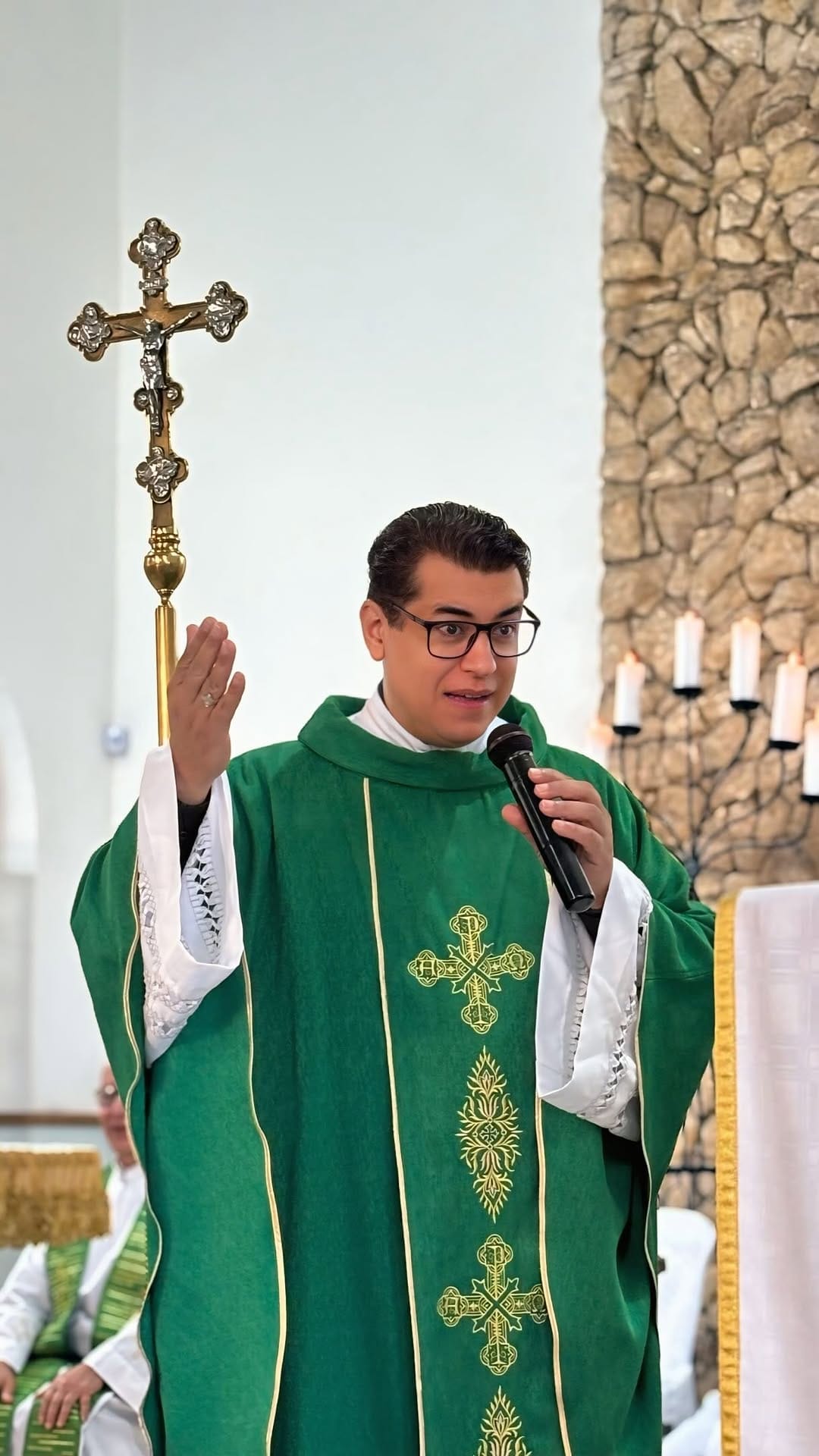 Post 6 by Diocese de Paranaguá - Pr on Instagram (video)