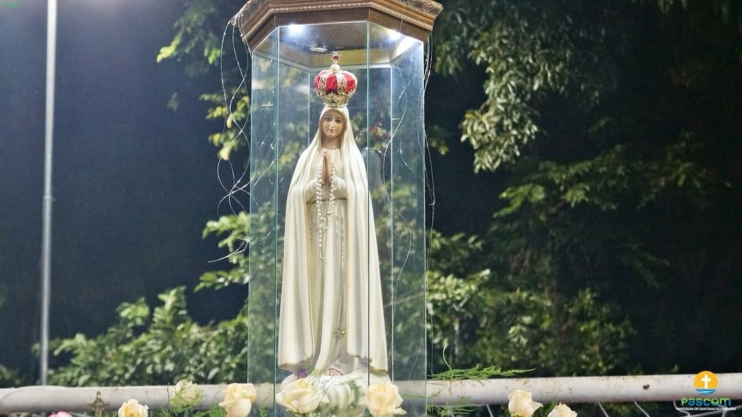 Post 5 by Paróquia de Sant'Ana - SJC on Instagram (carousel)