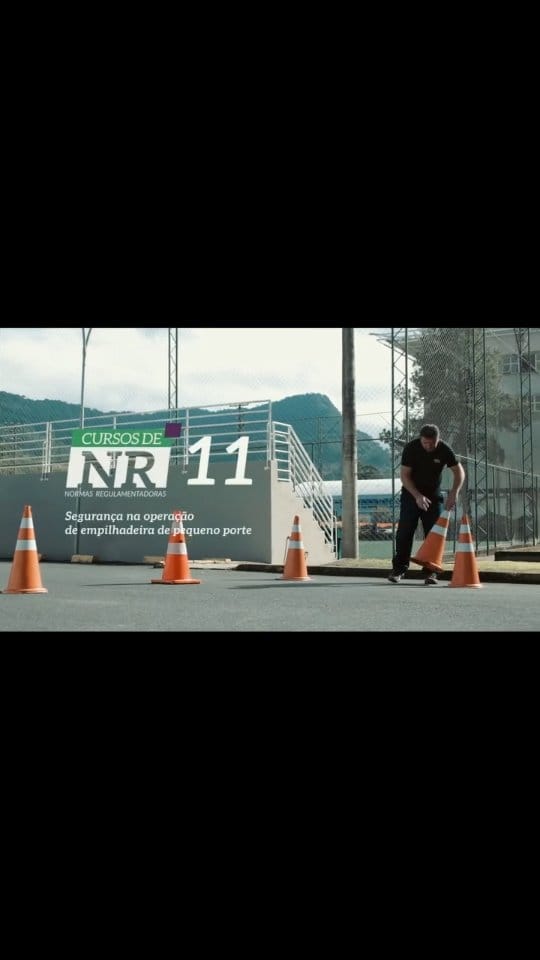 Post 3 by SESI Santa Catarina on Instagram (video)