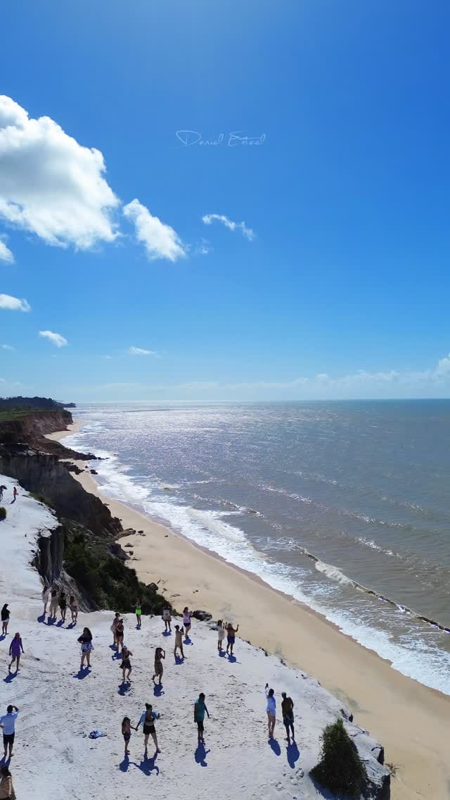 Post 4 by Prado Bahia on Instagram (video)