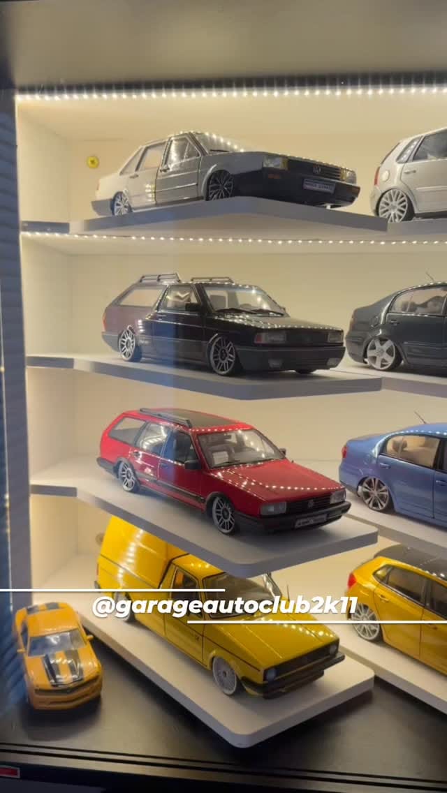 Post 3 by ▪.GARAGE AUTO CLUB 2K11.▪ on Instagram (video)