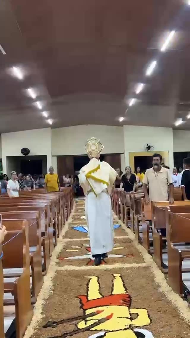 Post 6 by Paróquia de São Sebastião on Instagram (video)