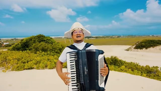 Post 7 by Canção Nova - Vitória da Conquista on Instagram (video)