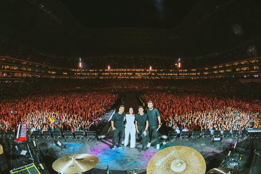 Post 10 by Sammy Felix  [🥁] on Instagram (image)