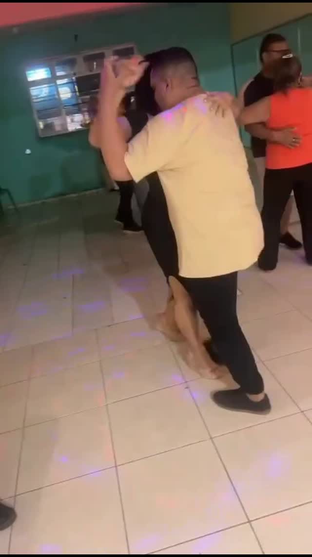 Post 9 by Rodrigo Lopez on Instagram (video)