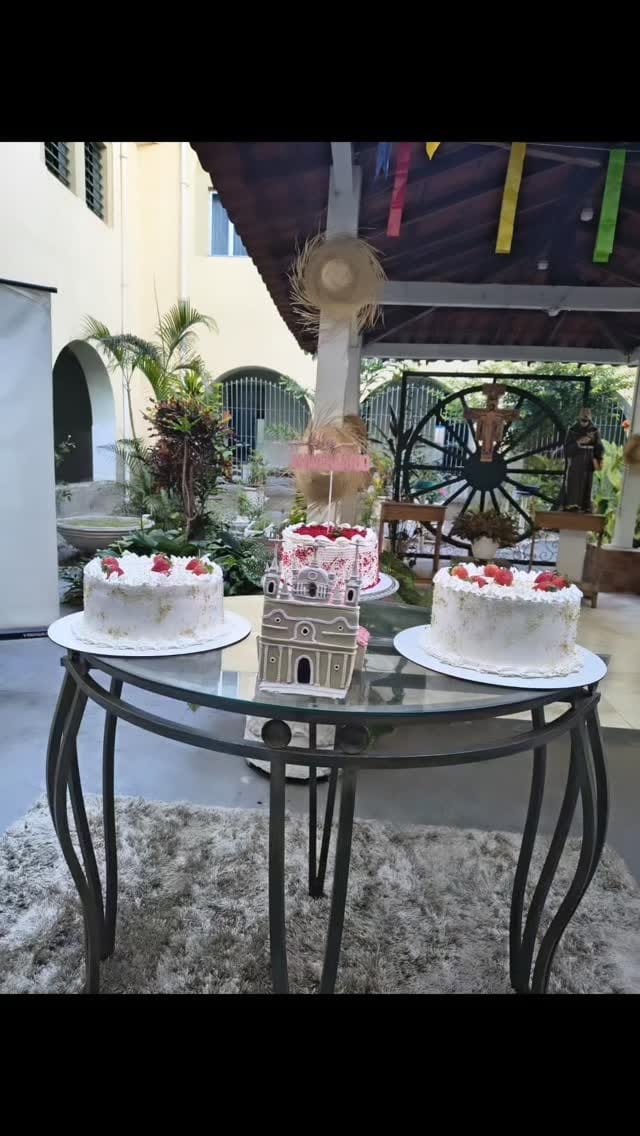 Post 1 by Paróquia São Benedito on Instagram (video)