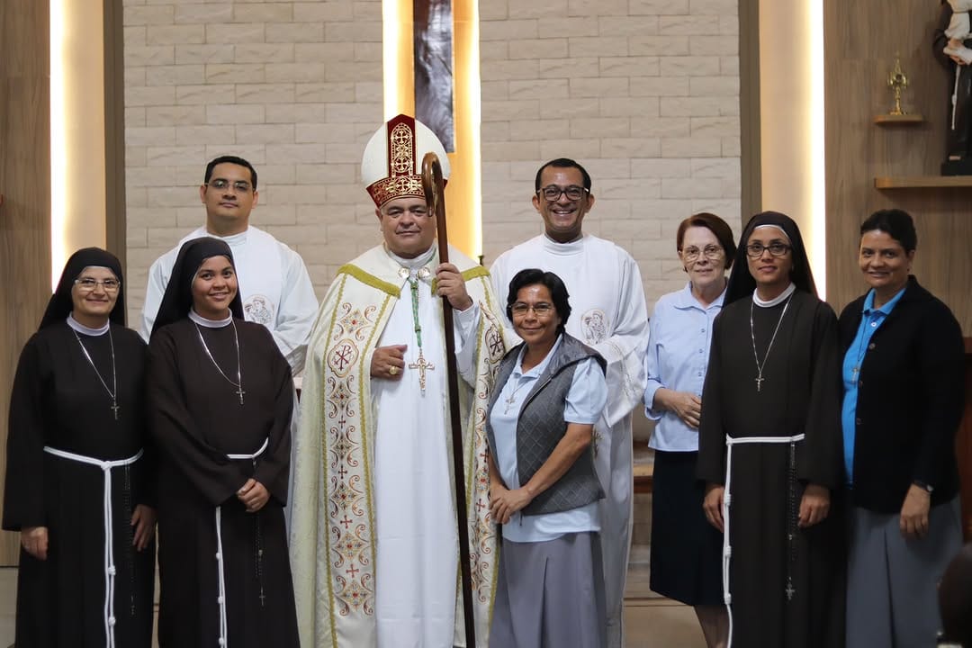Post 3 by DIOCESE DE CAETITÉ - BAHIA on Instagram (carousel)