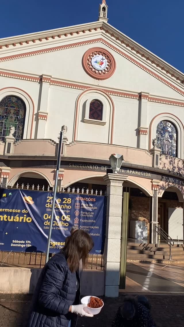 Post 2 by Santuário N. Sra. Aparecida on Instagram (video)