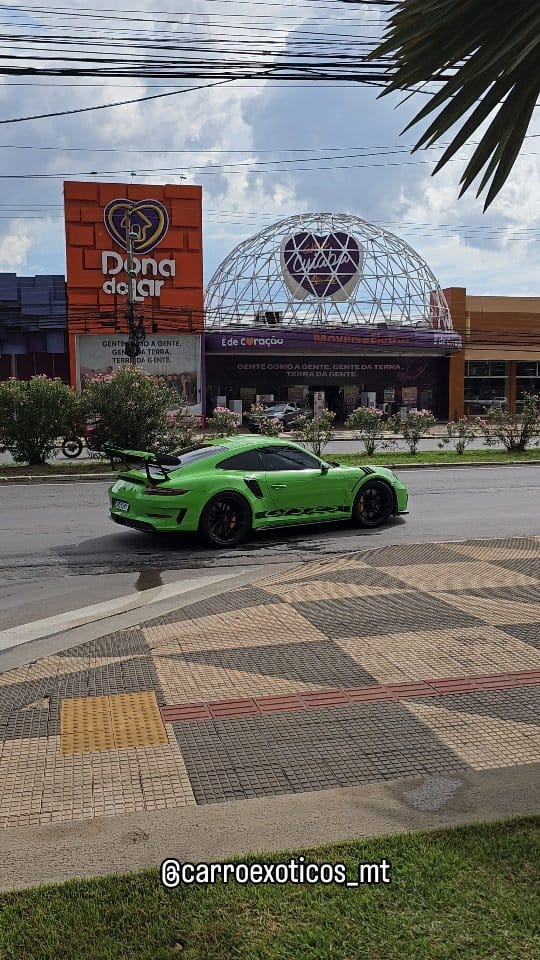 Post 1 by Carros Exóticos Mato Grosso on Instagram (video)