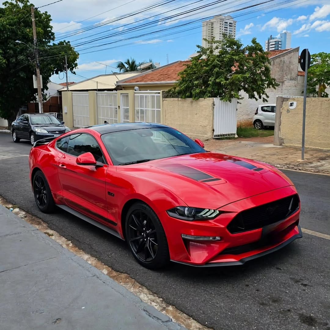 Post 5 by Carros Exóticos Mato Grosso on Instagram (image)
