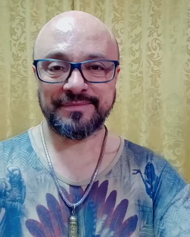 Post 2 by Mago Barão on Instagram (video)