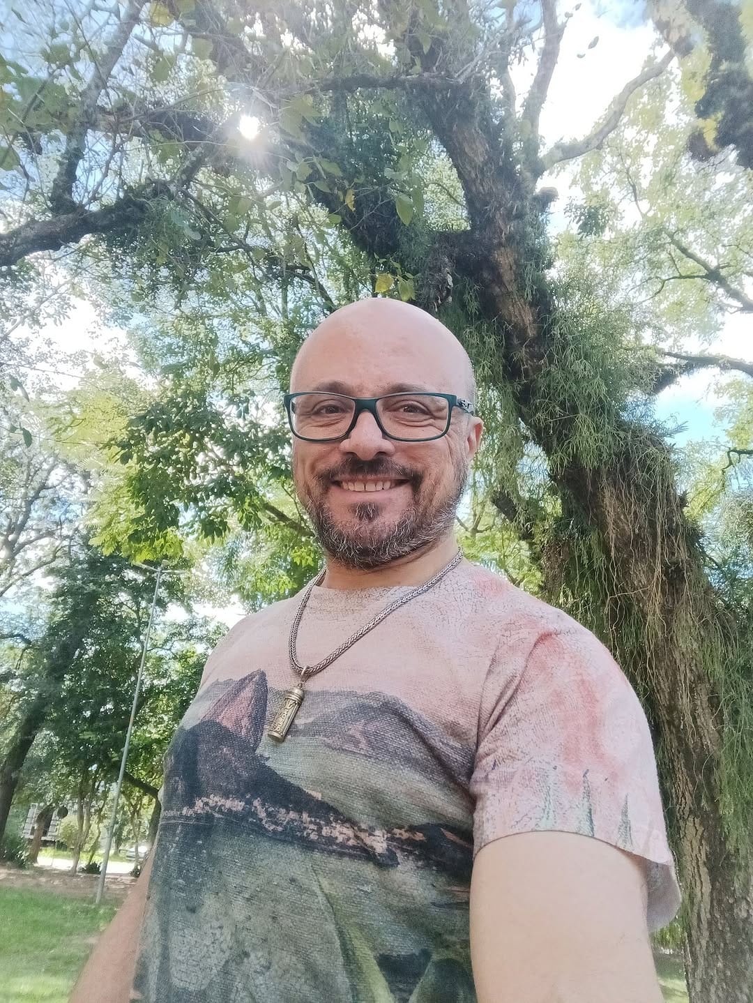 Post 10 by Mago Barão on Instagram (image)