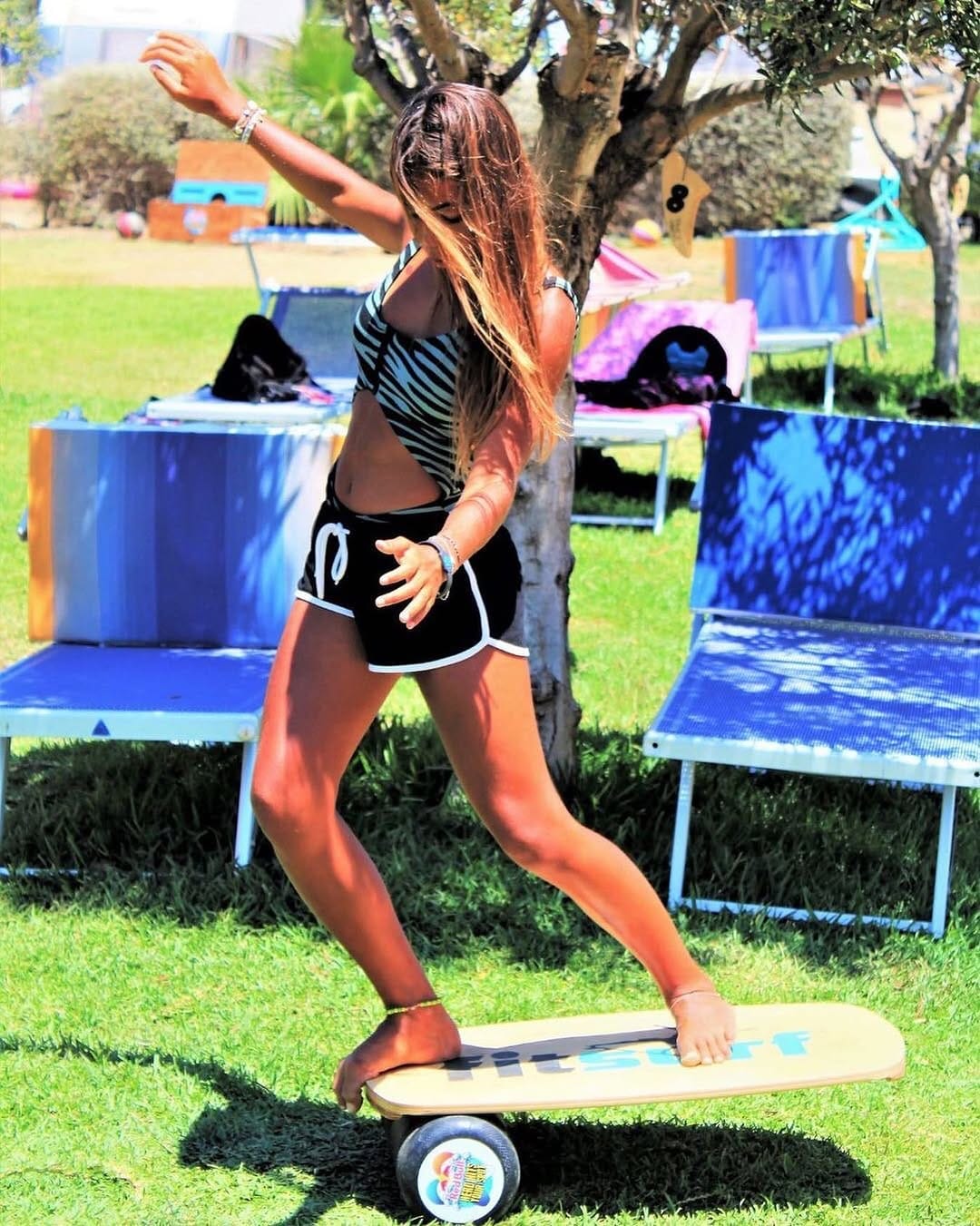 Post 6 by Surf Feminino CE on Instagram (image)