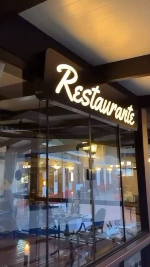 Post 9 by Bistrô do Vinho, restaurante,  Wine & Beer Bar on Instagram (video)