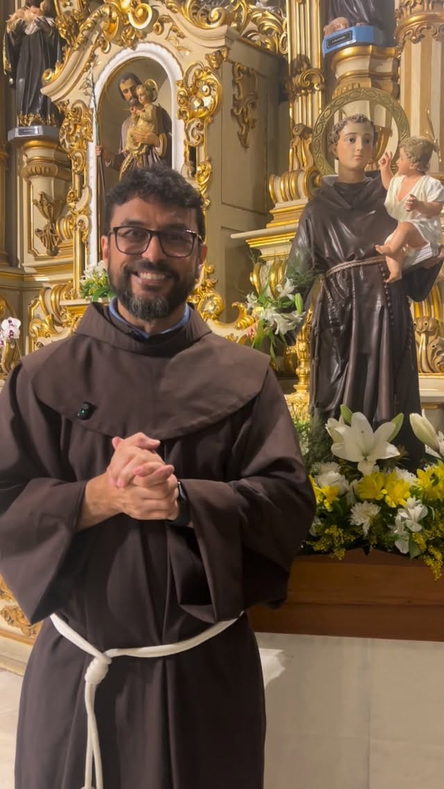 Post 4 by Santuário São Francisco de Assis | São Paulo on Instagram (video)