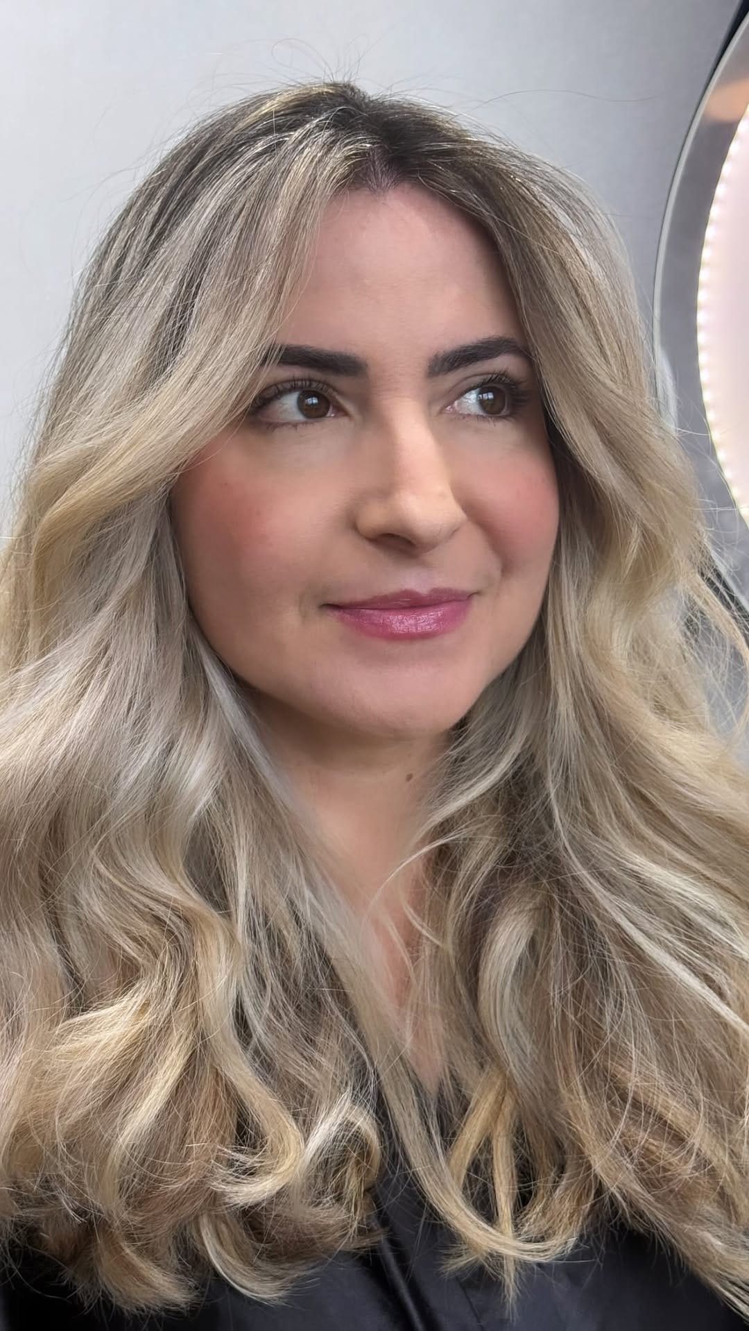 Post 5 by Robson Lopes - Cabeleleiro em Salvador on Instagram (video)