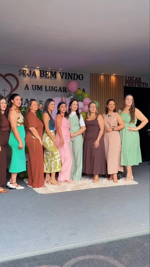 Post 4 by COMUNIDADE DO AMOR  | CHURCH on Instagram (video)