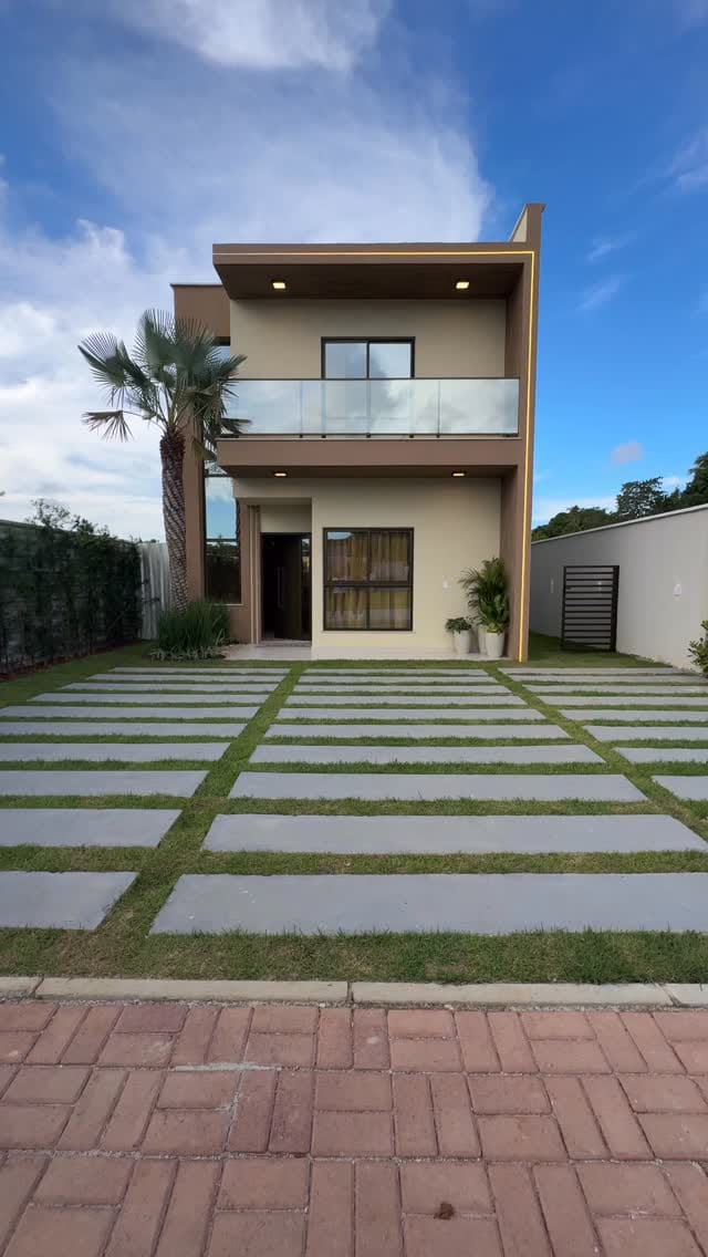 Post 7 by Fabricio Alcantara on Instagram (video)