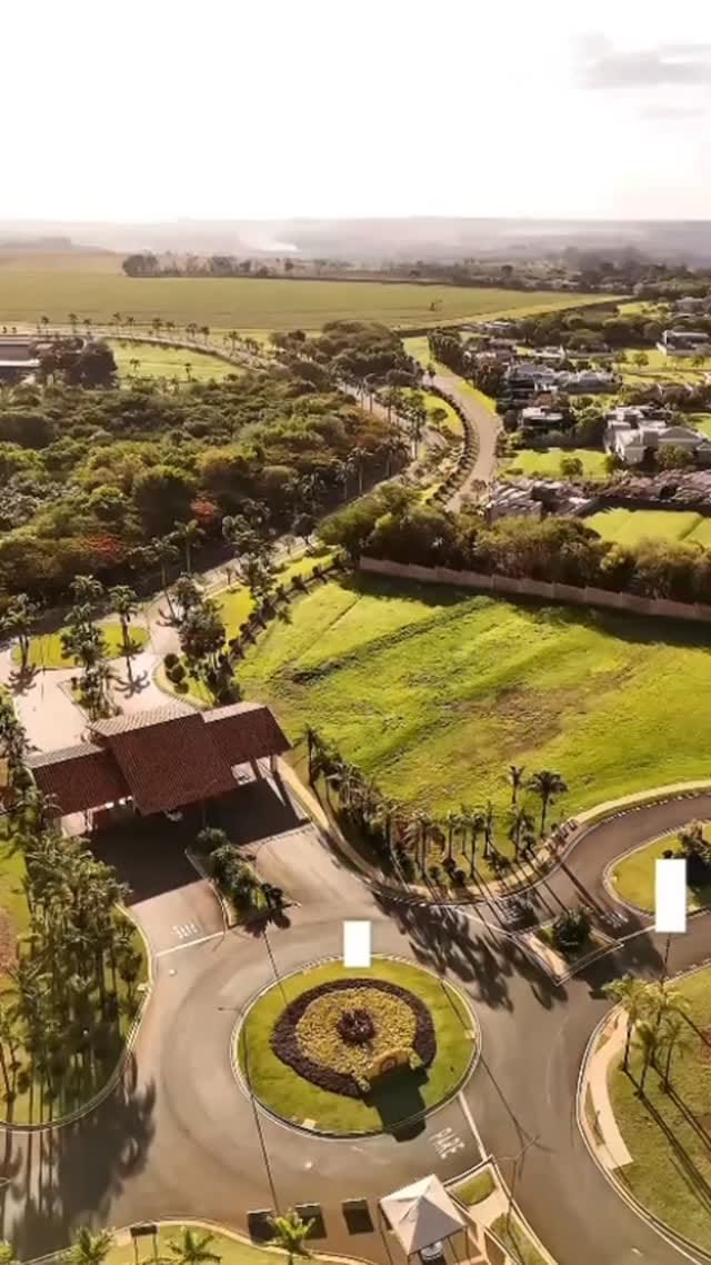 Post 1 by Samuel Fernandes on Instagram (video)
