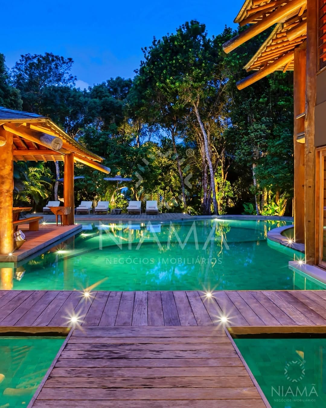 Post 2 by NIAMĀ ® Casas de luxo em Trancoso on Instagram (carousel)