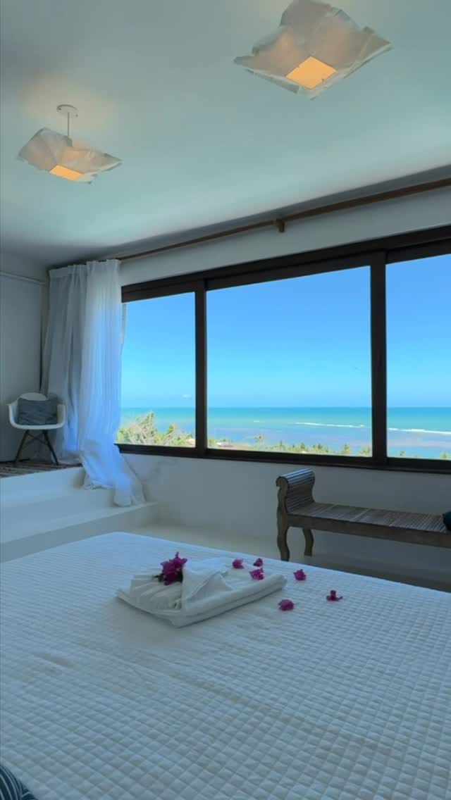 Post 10 by Casas Arraial dAjuda on Instagram (video)