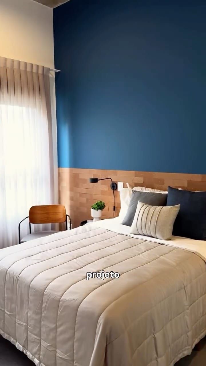 Post 1 by Vila 11 on Instagram (video)