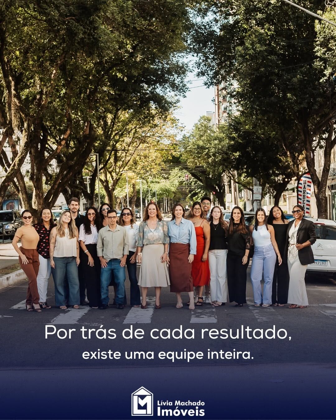 Post 4 by Lívia Machado Imóveis | Imobiliária em Vitória on Instagram (carousel)