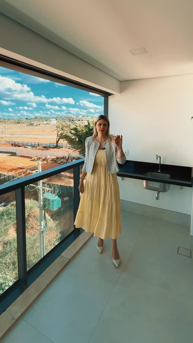 Post 5 by Pilotis Imóveis on Instagram (video)
