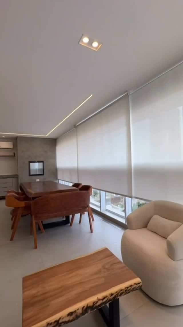 Post 3 by Cristine Gadonski Imóveis on Instagram (video)