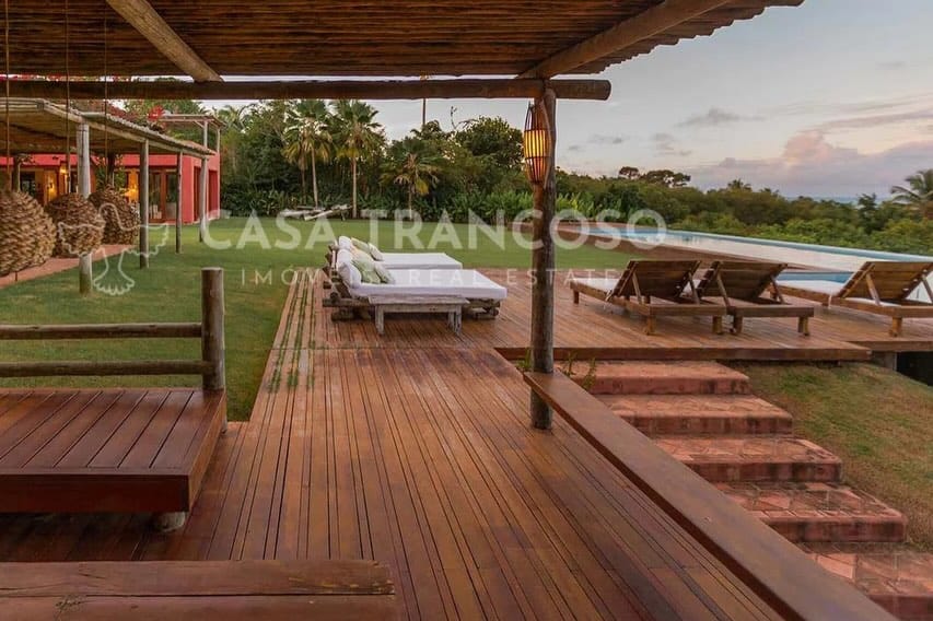Post 9 by Casa Trancoso Imóveis on Instagram (carousel)