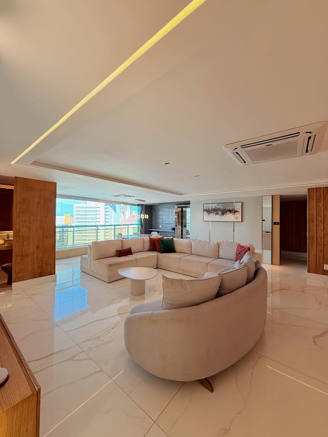 Post 4 by Carlos Fontenele | Imóveis on Instagram (carousel)