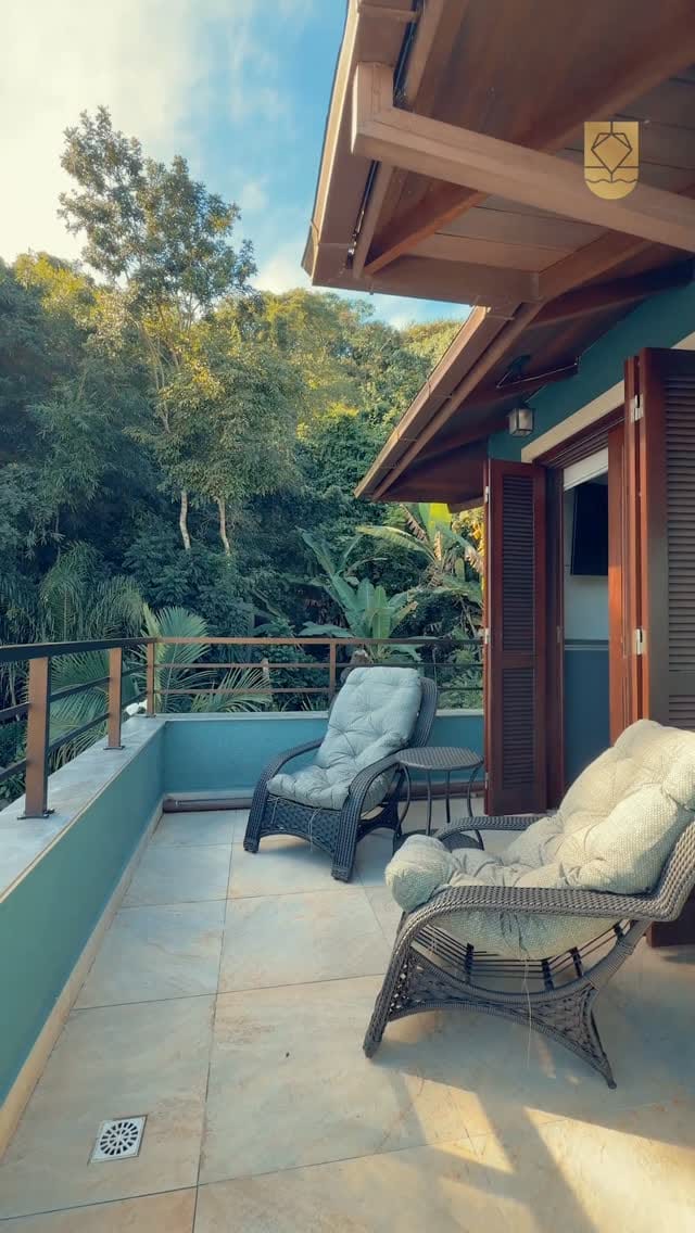 Post 1 by QUALITÉ  Imóveis Exclusivos 💎 on Instagram (video)