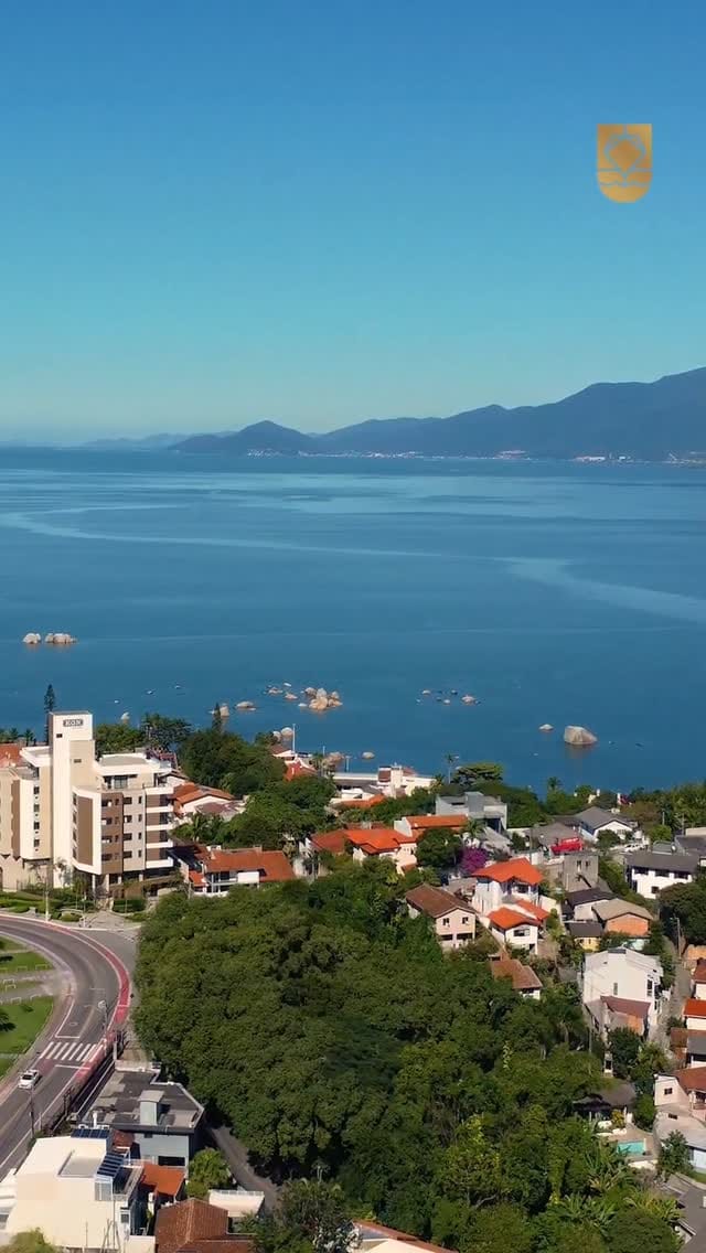Post 9 by QUALITÉ  Imóveis Exclusivos 💎 on Instagram (video)