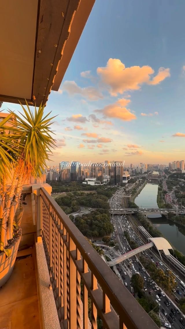 Post 2 by Alto Padrão Zona Sul Imóveis on Instagram (video)