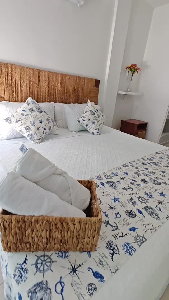 Post 4 by Mariposa Beach Club on Instagram (video)