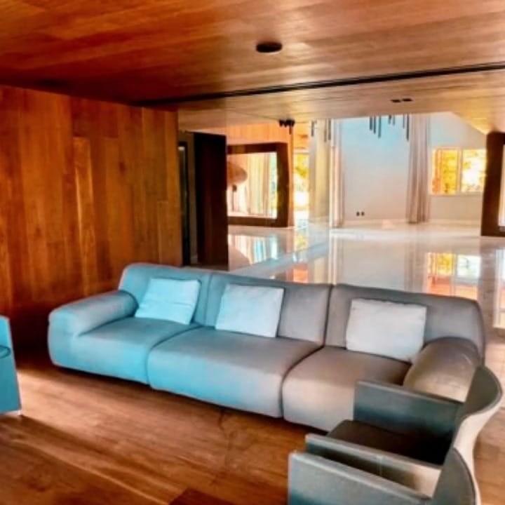 Post 1 by Eleven Imóveis imobiliária ®️ on Instagram (video)
