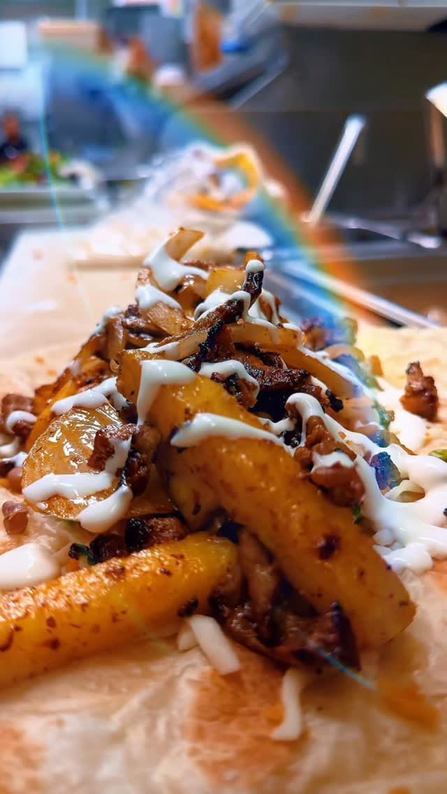 Post 3 by Sabor A Mexico on Instagram (video)