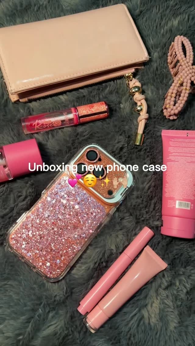 Post 10 by Valeria BT on Instagram (video)