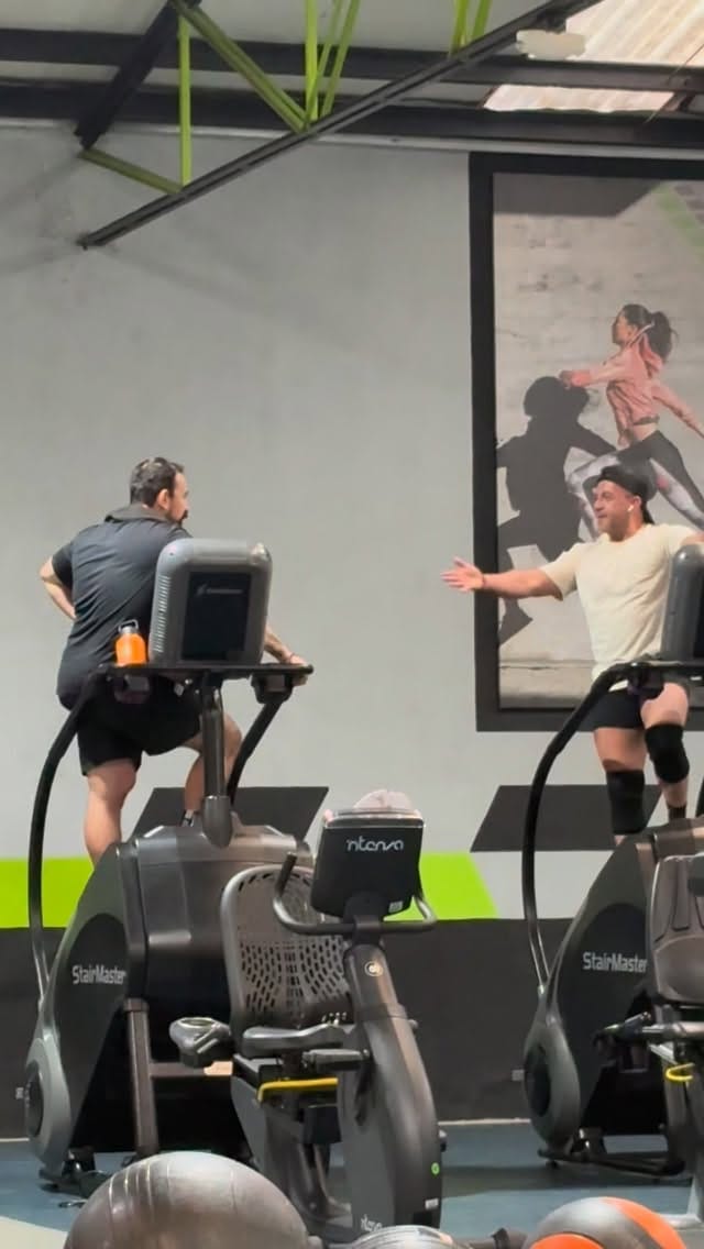 Post 7 by Carlos HM on Instagram (video)