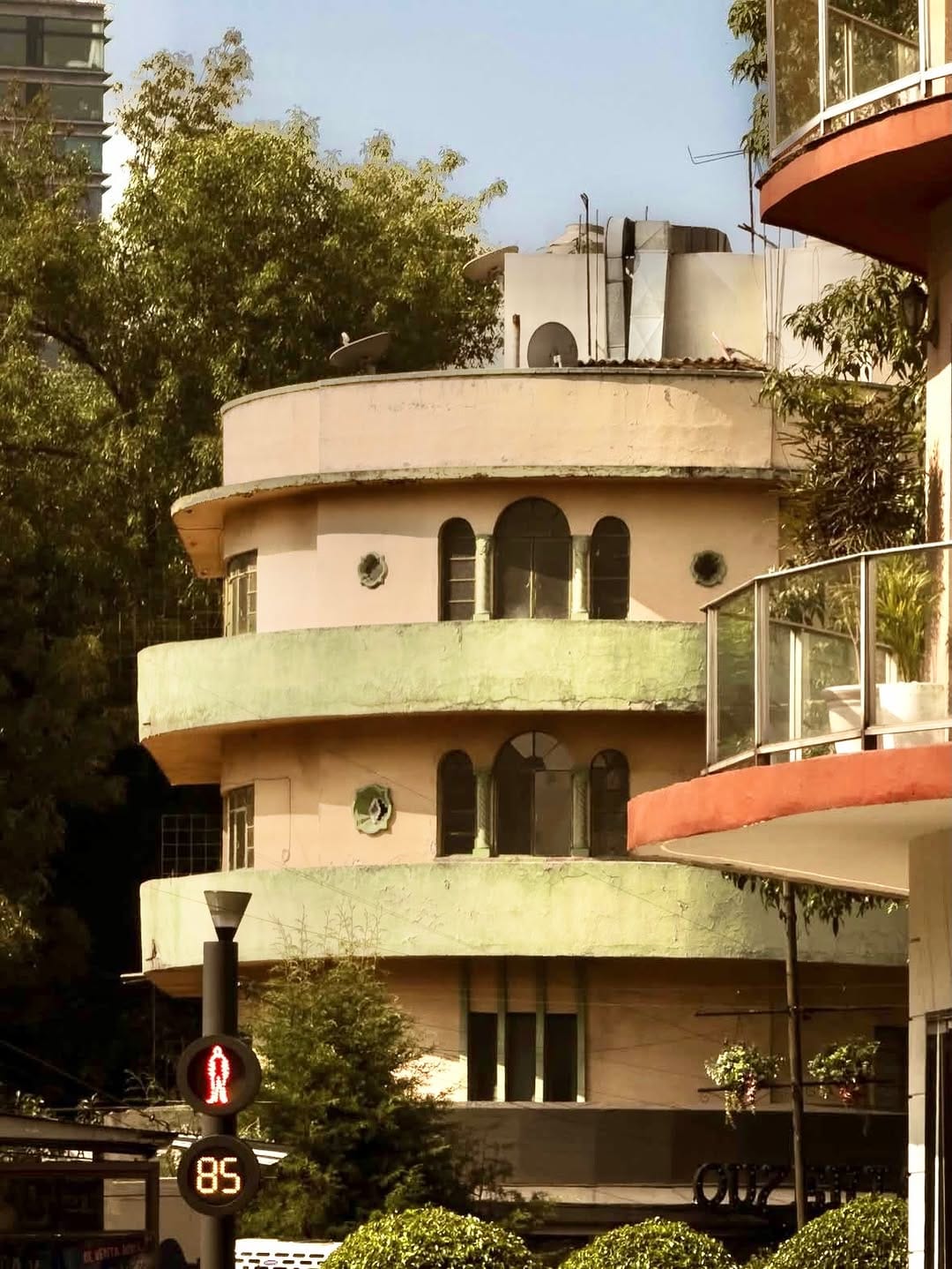Post 3 by Irma Olguín on Instagram (carousel)