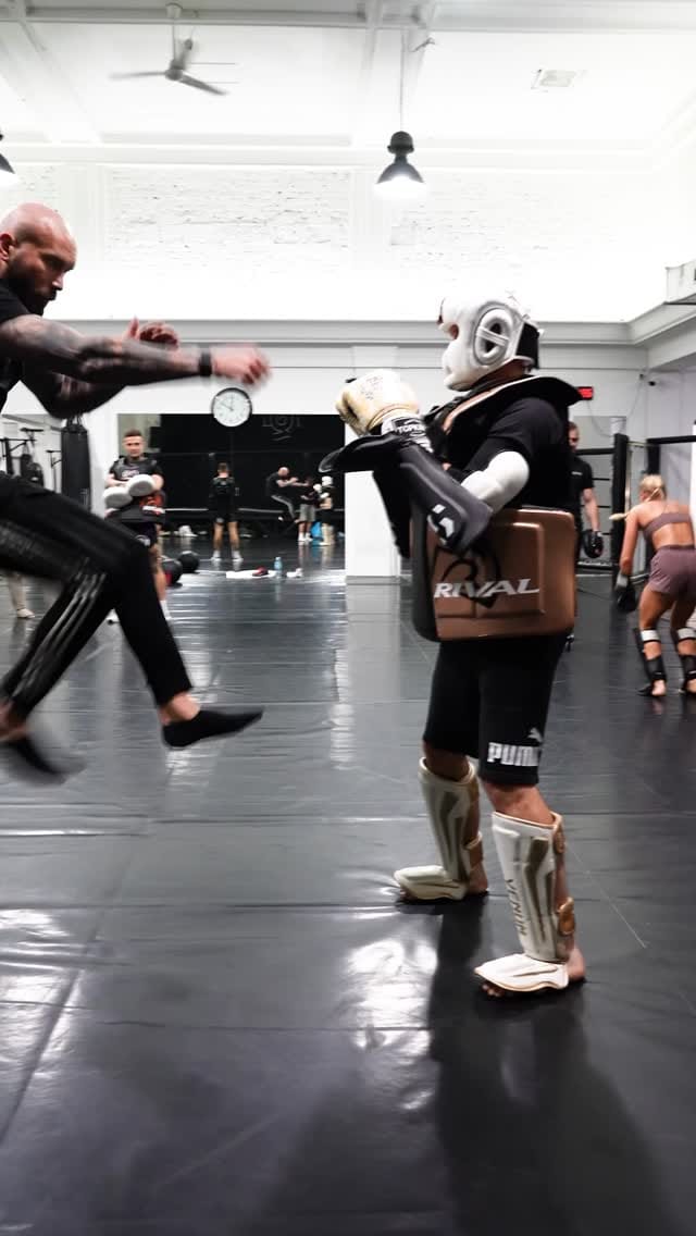Post 6 by Sklep bokserski 🥊 Sklep MMA 🥋 on Instagram (video)