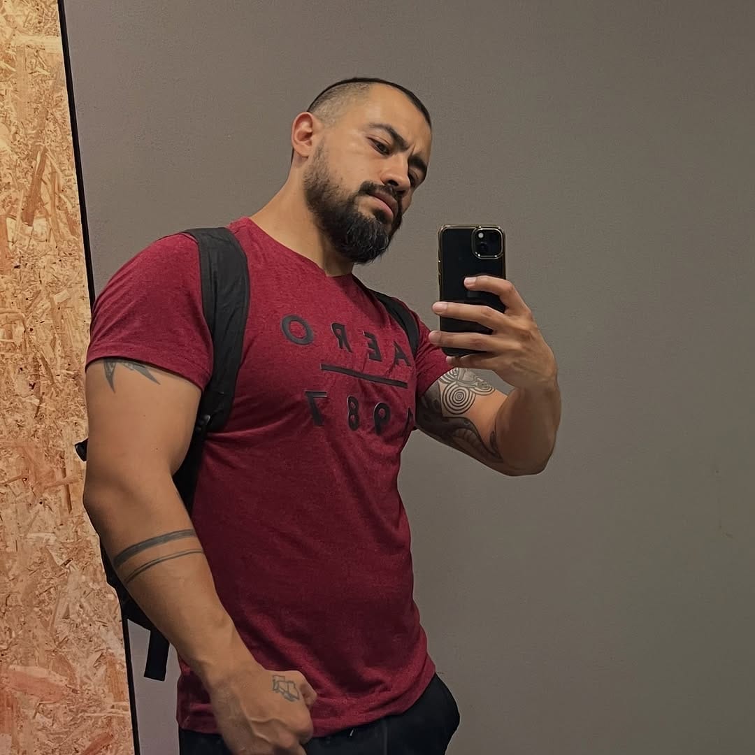 Post 8 by Sergio on Instagram (image)