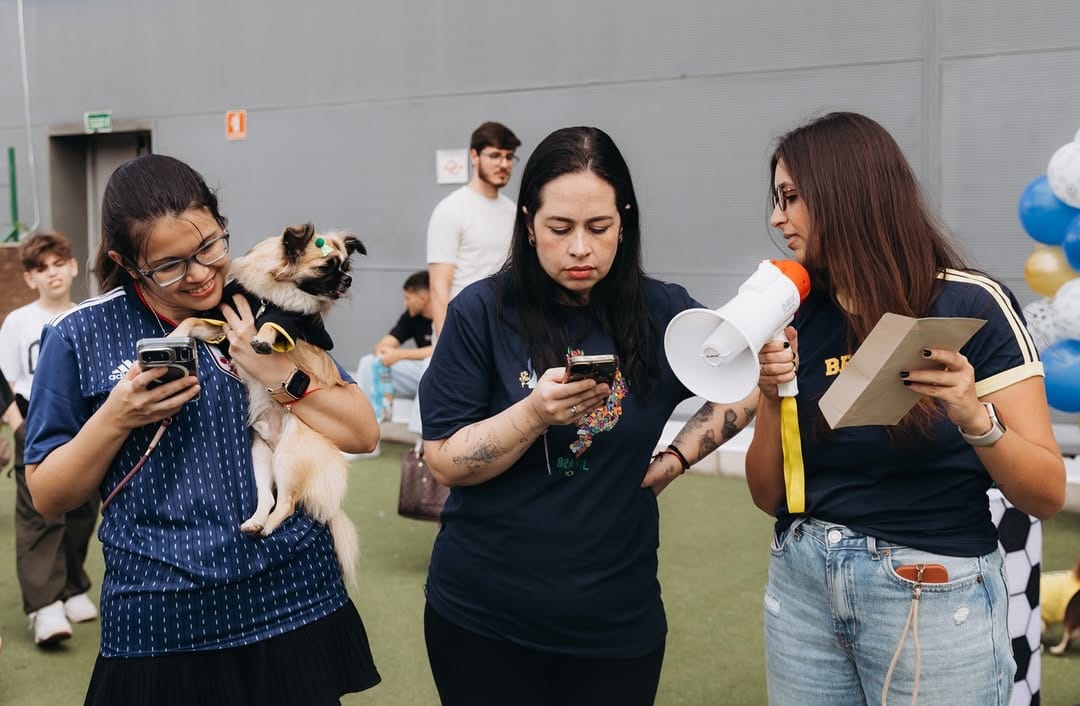 Post 6 by Chihuahua & Cia | Encontros Pet on Instagram (carousel)