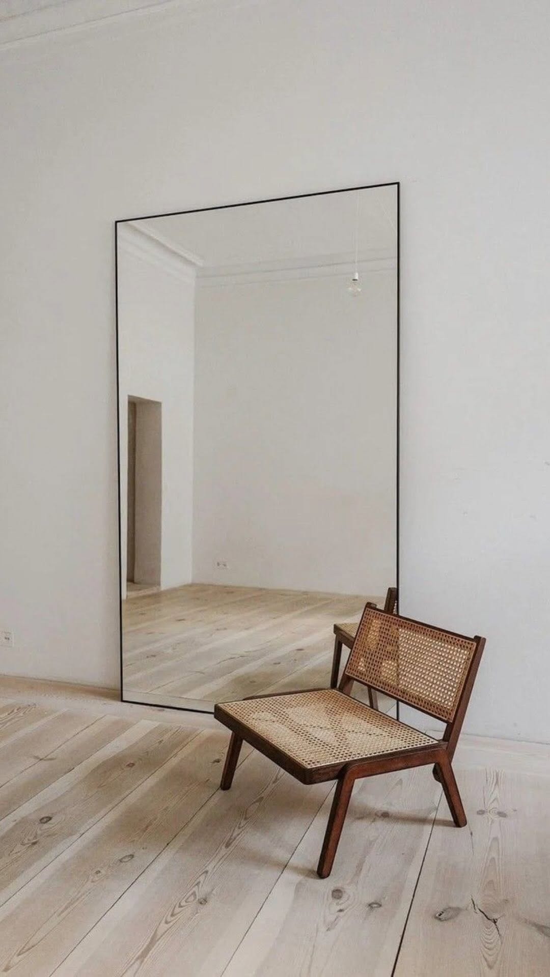 Post 2 by tres/cuartos on Instagram (video)
