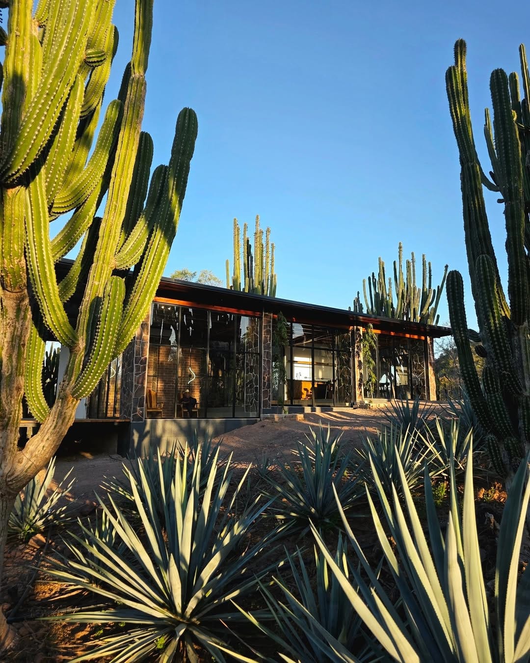 Post 3 by Arq. Alberto Cabada on Instagram (carousel)