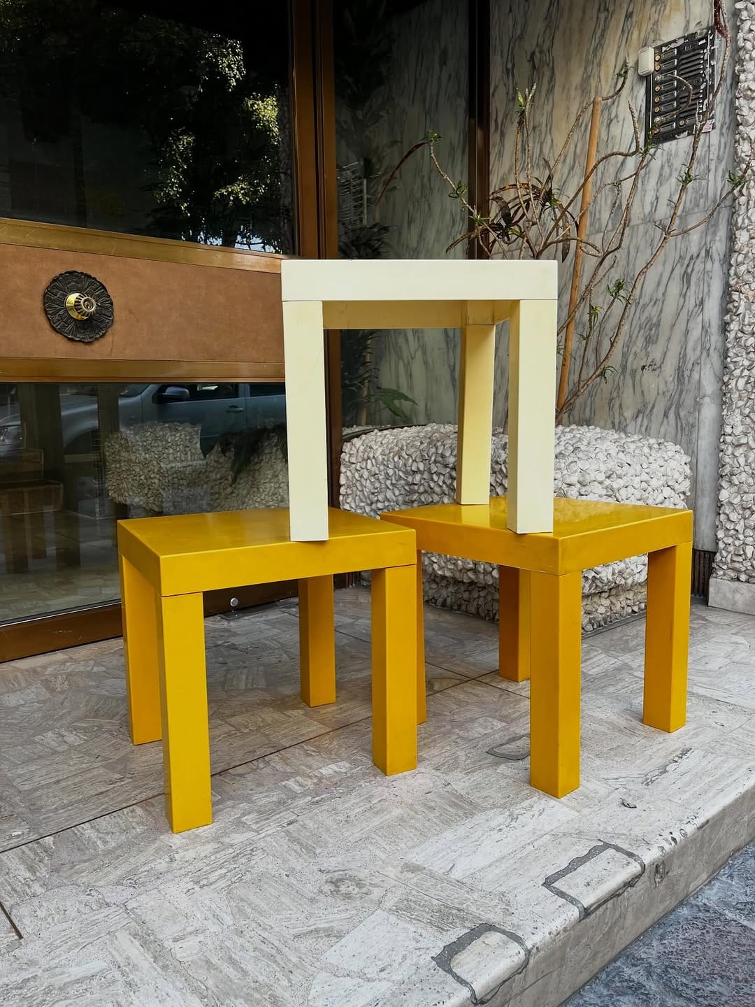 Post 10 by Frenetica galeria. Modernismo on Instagram (carousel)