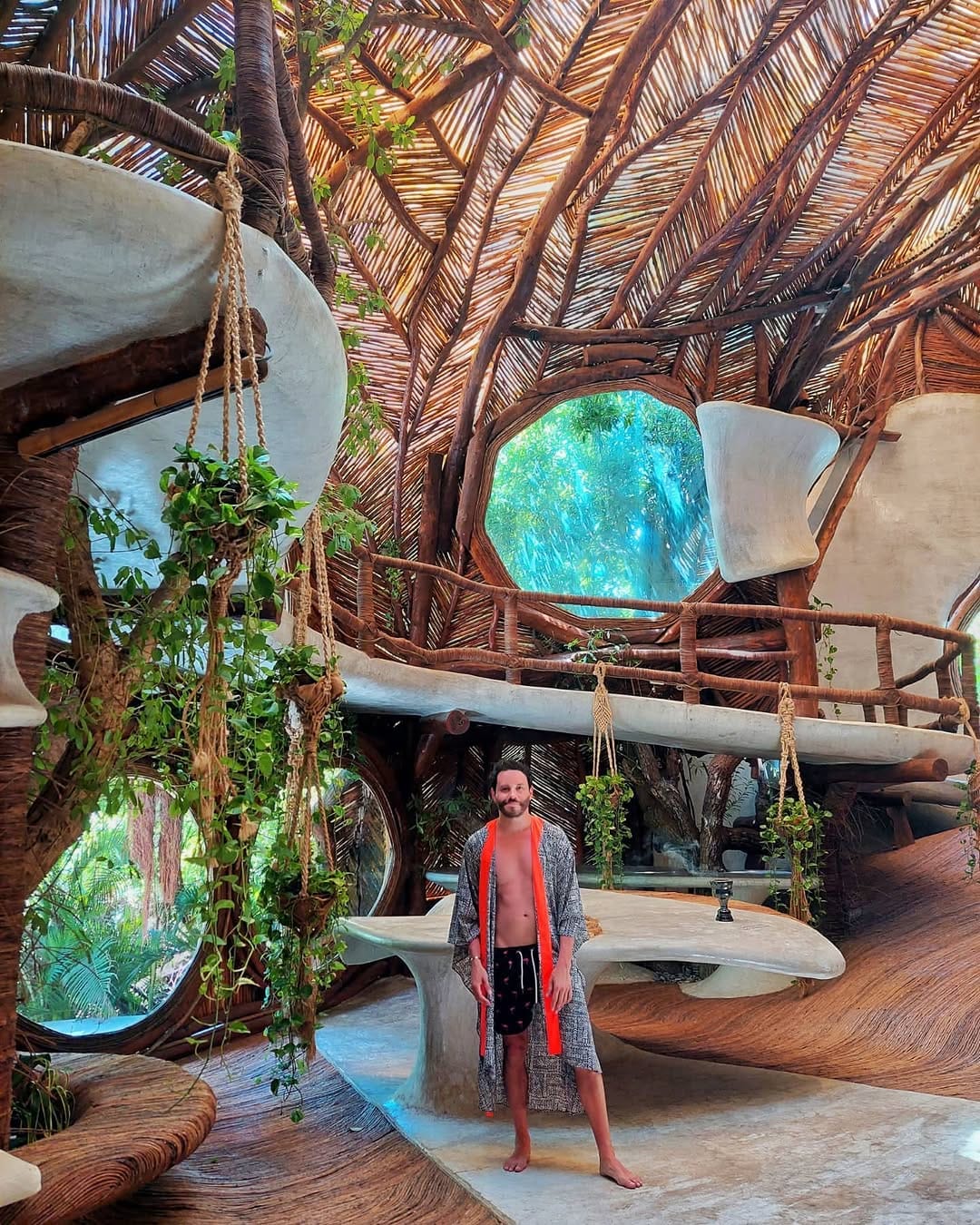 Post 6 by Norman Díaz on Instagram (carousel)