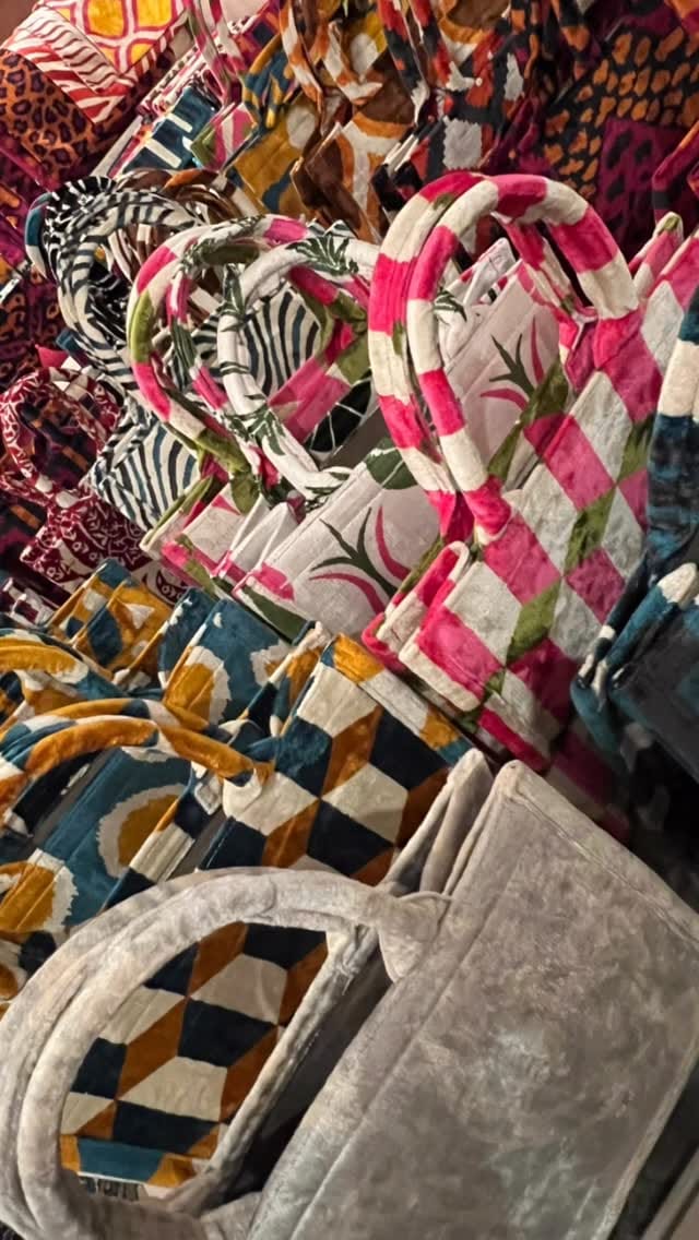 Post 5 by Creato D' Coeur on Instagram (video)