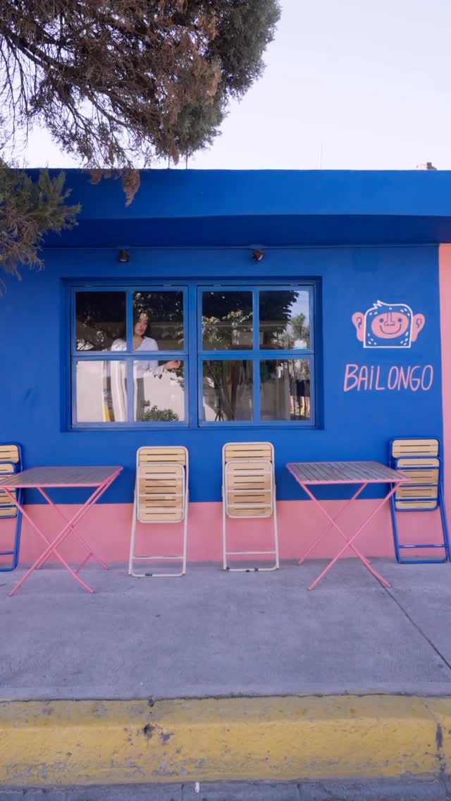 Post 9 by Dos Veintinueve on Instagram (video)