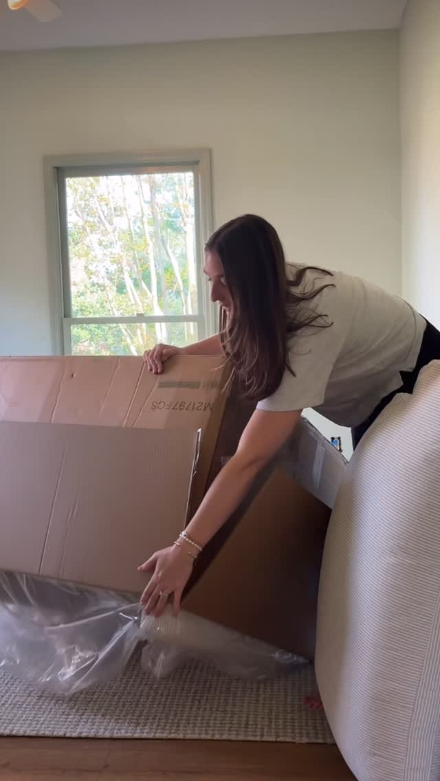 Post 5 by Macaria y Jacinta on Instagram (video)